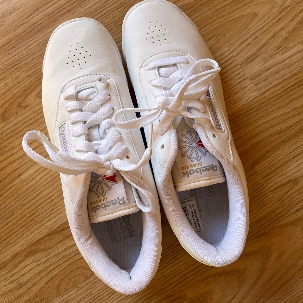 Reebok classics